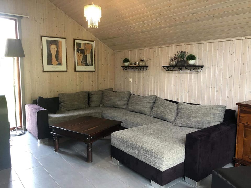 House | Living room
