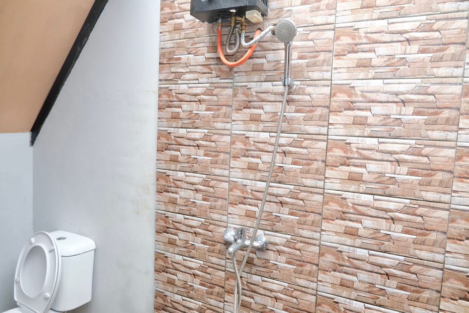 Deluxe Double Room, Garden View | Bathroom