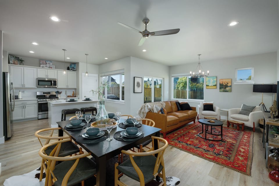 Open Concept Living Area | Main Level