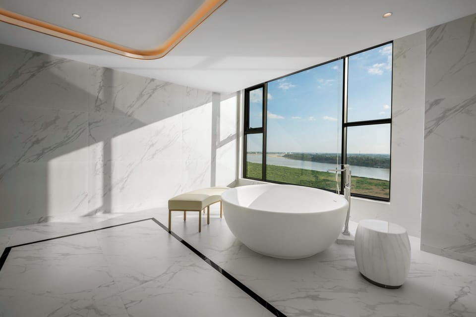 Presidential Suite | Bathroom | Hair dryer, bathrobes, slippers, bidet