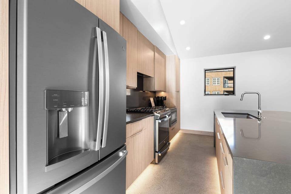 Studio (4 Bedrooms) | Property amenity