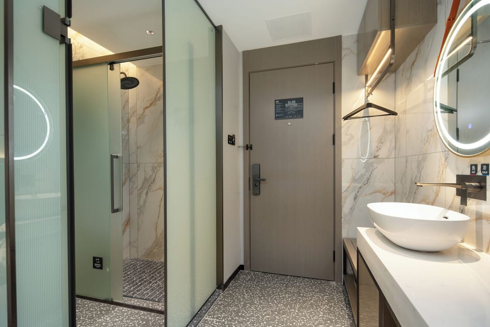 Comfort Double Room, City View | Blackout drapes, iron/ironing board, free WiFi, bed sheets