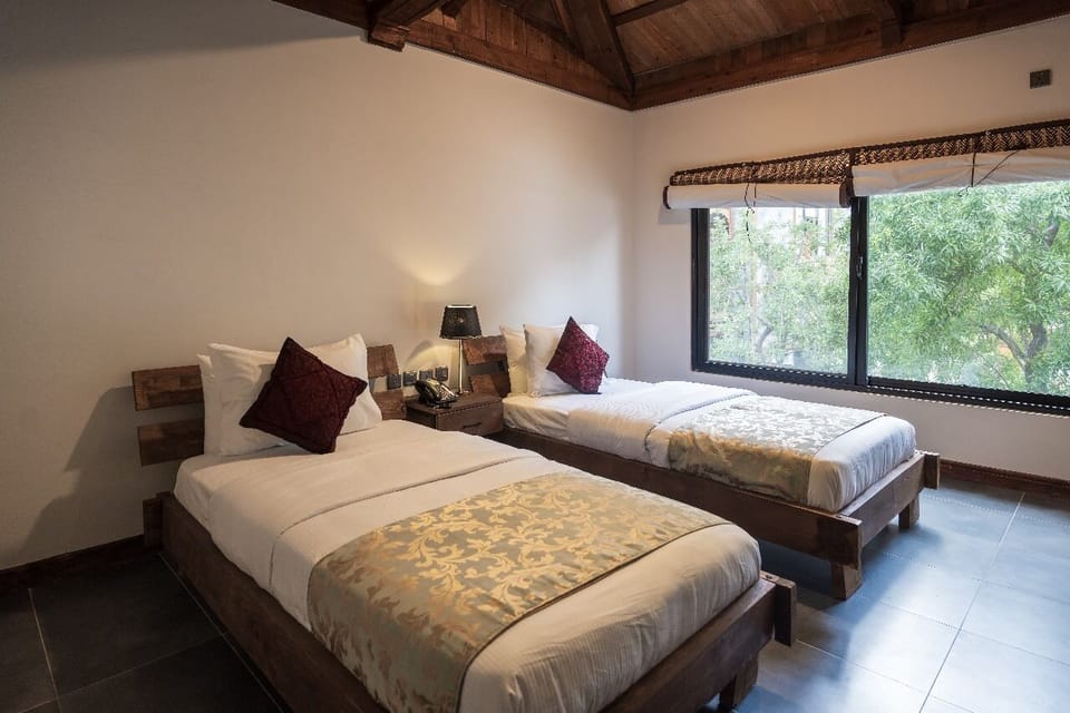 Standard Twin Room | In-room safe, WiFi (free), bed sheets
