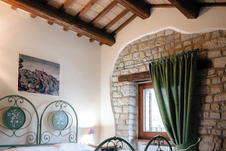 Room, Non Smoking, Garden View | In-room safe, free WiFi, bed sheets