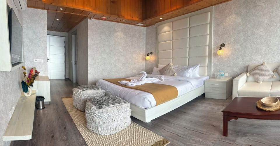 Premium bedding, memory foam beds, minibar, in-room safe