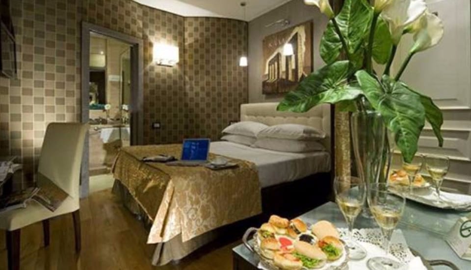 Room service - dining
