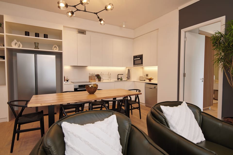 Apartment, 2 Bedrooms, Accessible, Balcony | Dining room