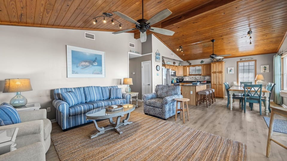 Sandtrap - Living area
