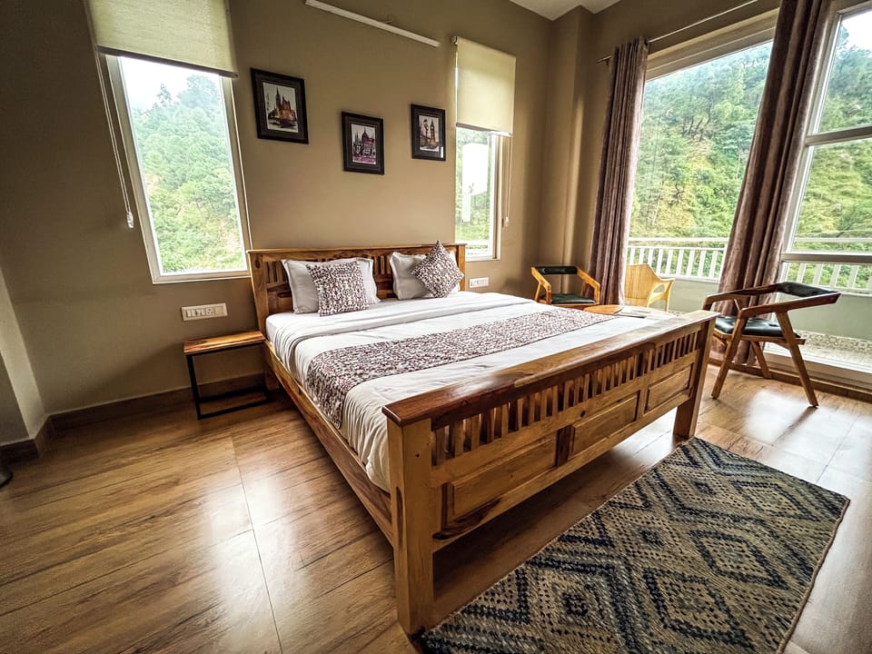 Aqua Family Suite - River/Mountain View With Balcony | Soundproofing, free WiFi