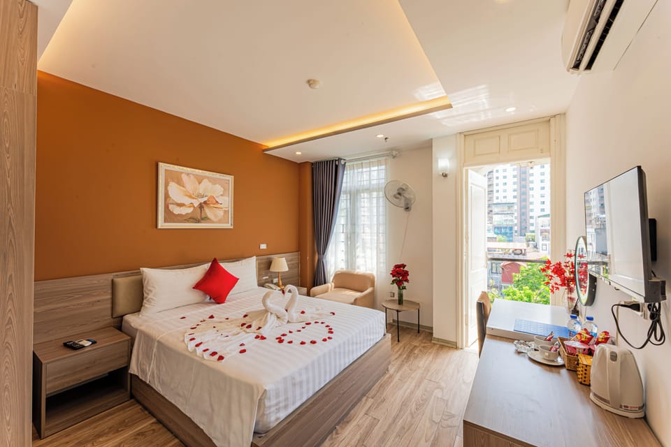 Deluxe Double Room, Balcony, City View | Premium bedding, down comforters, minibar, individually decorated