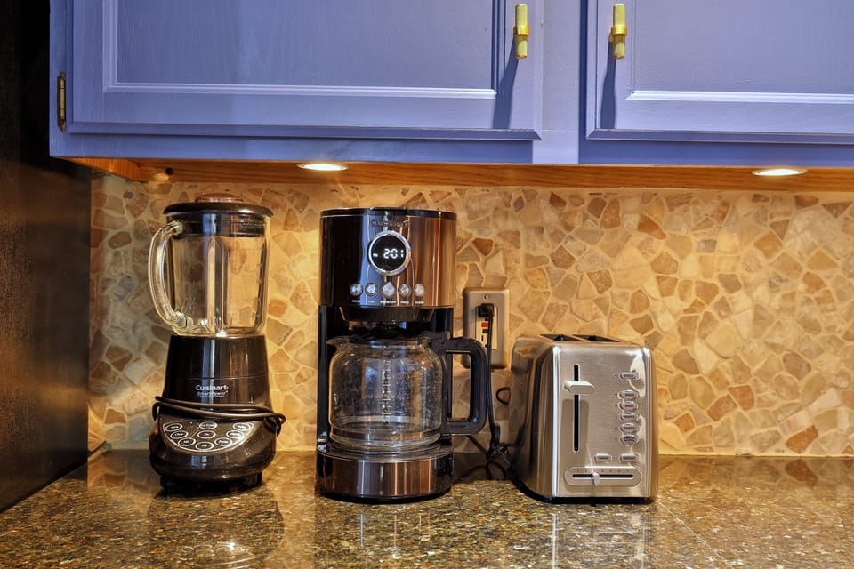 Condo, 1 Bedroom | Coffee and/or coffee maker