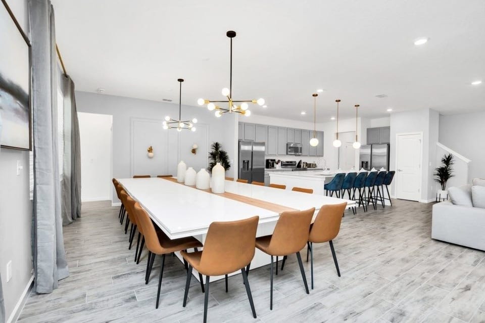 Villa, Multiple Bedrooms | Dining