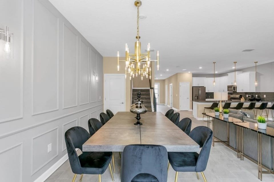 House, Multiple Bedrooms | Dining