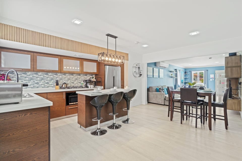 House (3 Bedrooms) | Property amenity