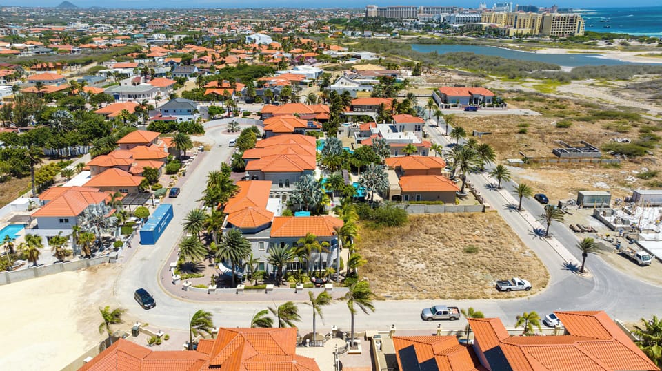 Villa (6 Bedrooms) | Property amenity