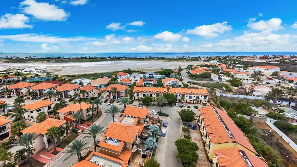 Studio (2 Bedrooms) | Property amenity