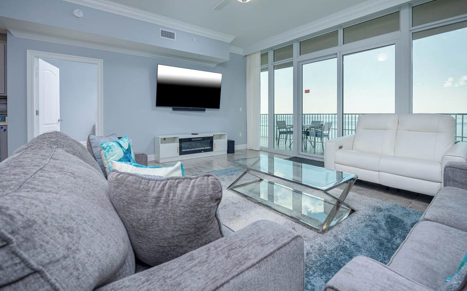 Phoenix Gulf Towers 805, Tower Two, Orange Beach, Alabama, beach front, 4 bedroom condominium on the 8th floor