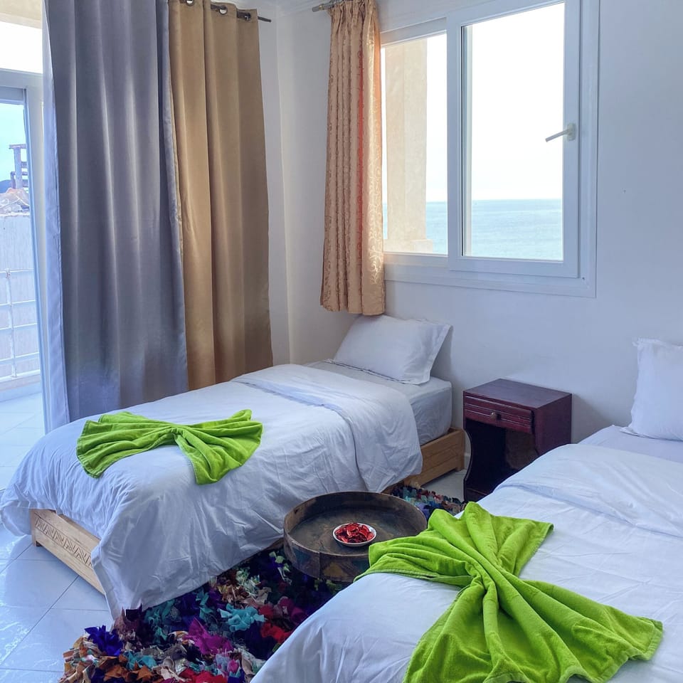 Standard Twin Room, Sea View | Free WiFi