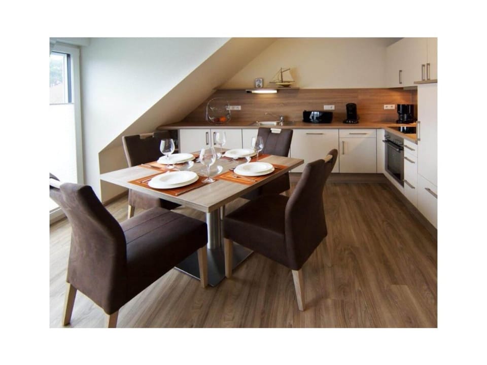 House | Dining