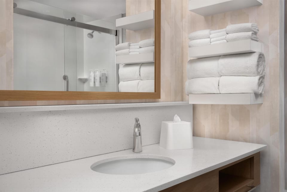 Free toiletries, towels