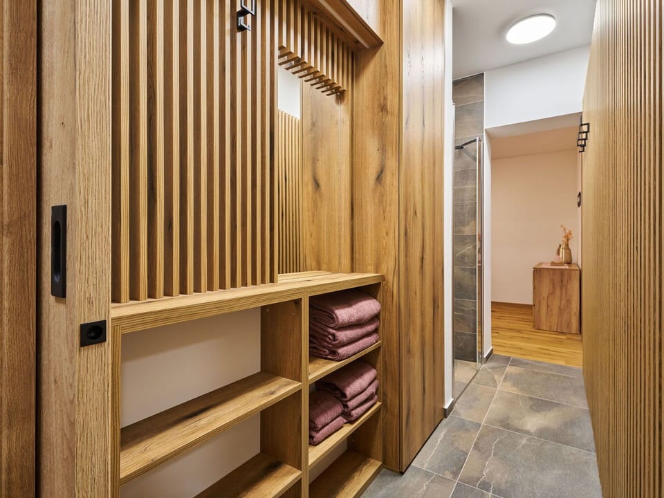 Property, Furniture, Wood, Architecture, Wood Stain, Floor, Cabinetry, Wall, Flooring