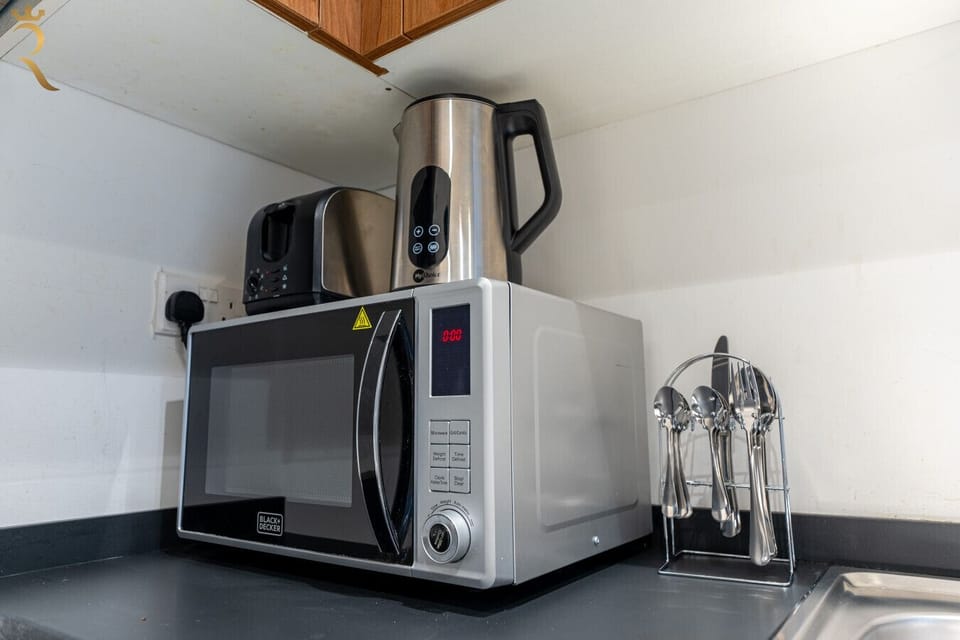 From coffee mornings to gourmet dinners, our kitchen is ready to handle it all with flair.