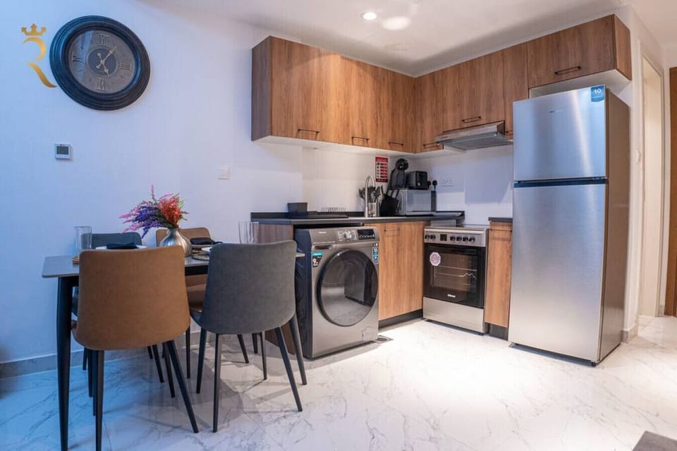 Seamless Culinary Delights: Embrace Open Kitchen Charm