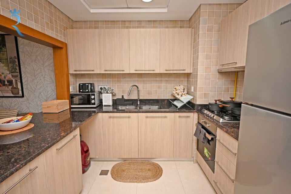 Experience the art of culinary indulgence in our impeccably designed luxury kitchen.