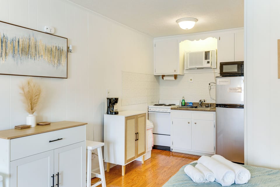 Kitchen | Drip Coffee Maker | Stove/Oven | Refrigerator | Cooking Basics