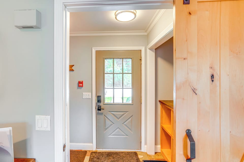 Private Entrance
