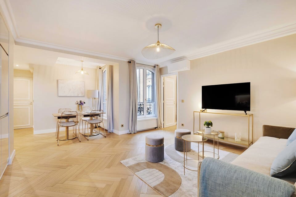 Apartment | Living area