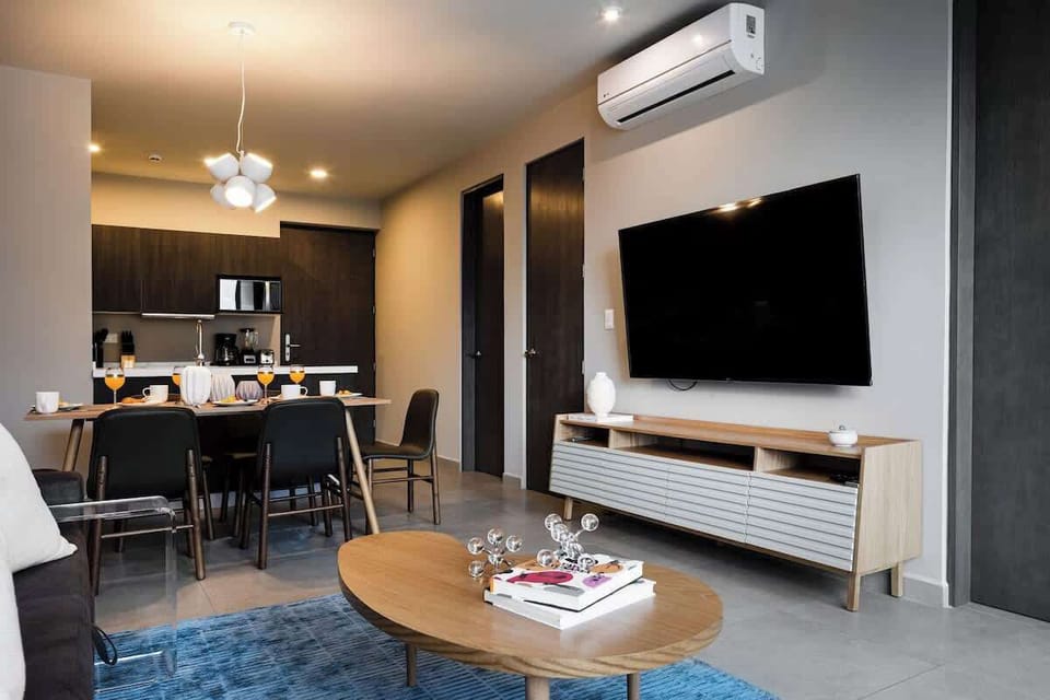 An inviting living and dining area designed for downtime.