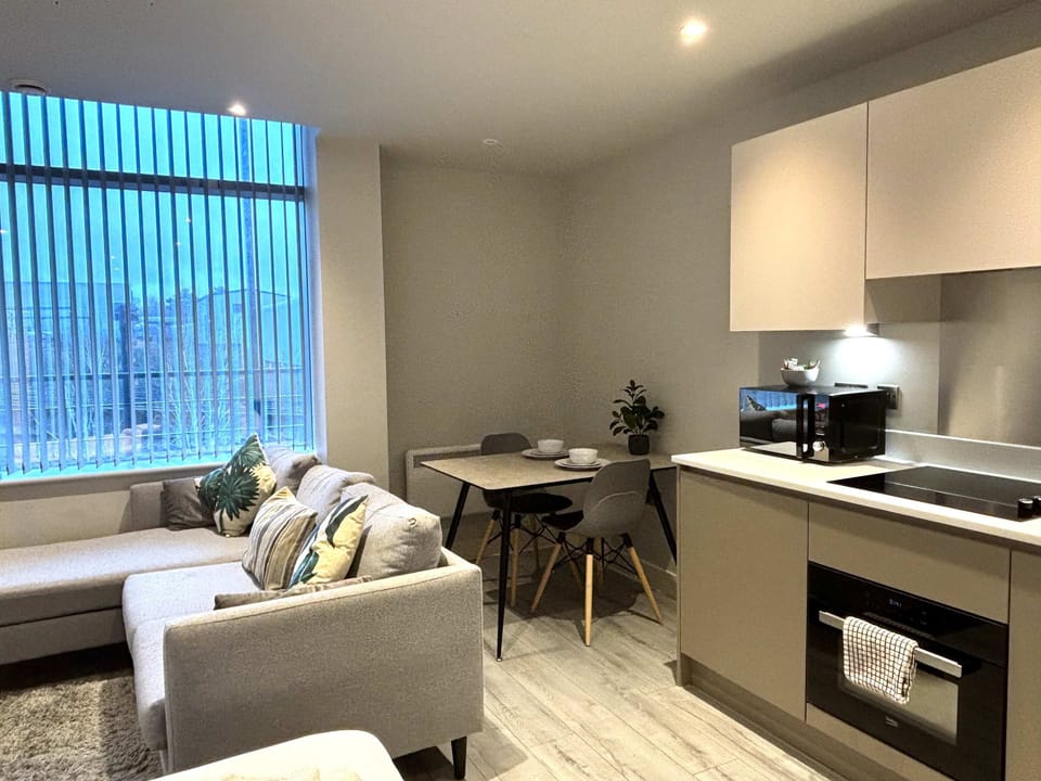 Kitchen-Dining area
