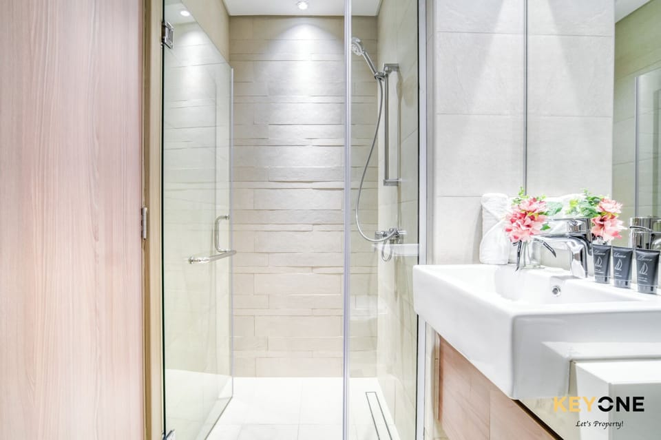 Spacious Azizi Riviera Studio Apartment hotel in Dubai