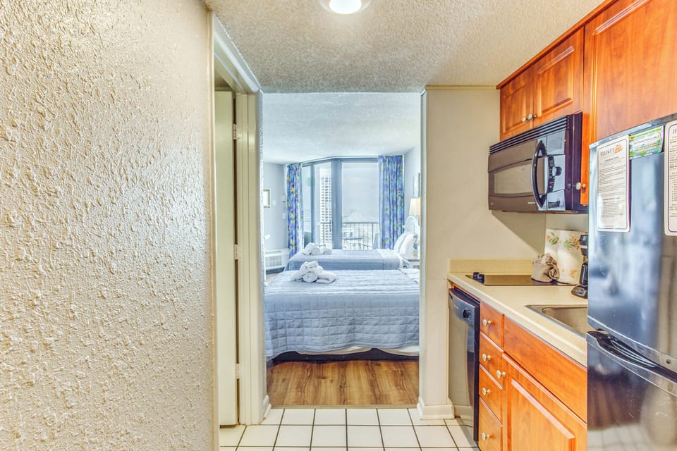Apartment (0 Bedroom) | Interior