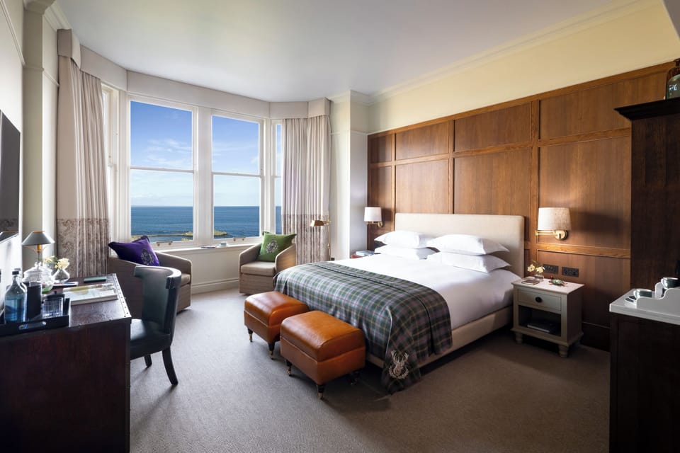 Deluxe Double Room, Sea View | Egyptian cotton sheets, premium bedding, pillowtop beds