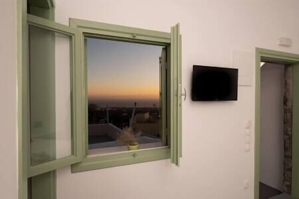 Upper Bedroom - Sunset - Sea View