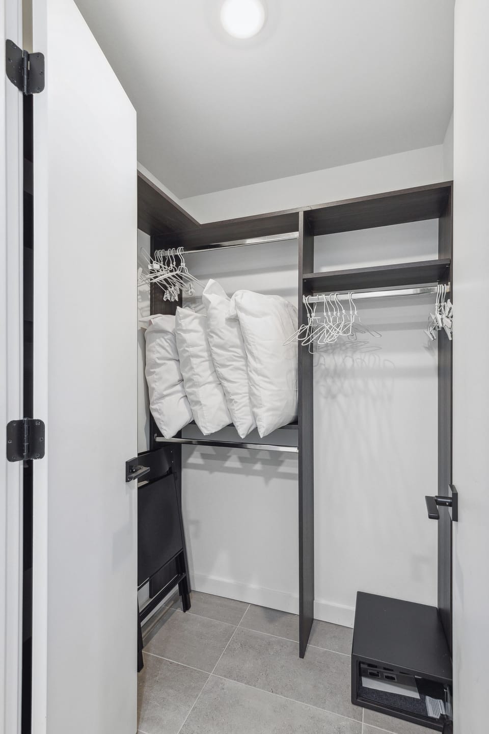 Walk In Closet
