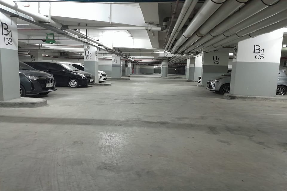 Free self parking