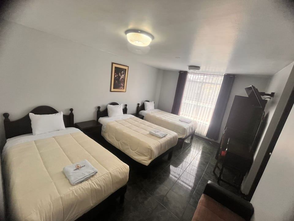 Comfort Triple Room, Park View | Desk, free WiFi