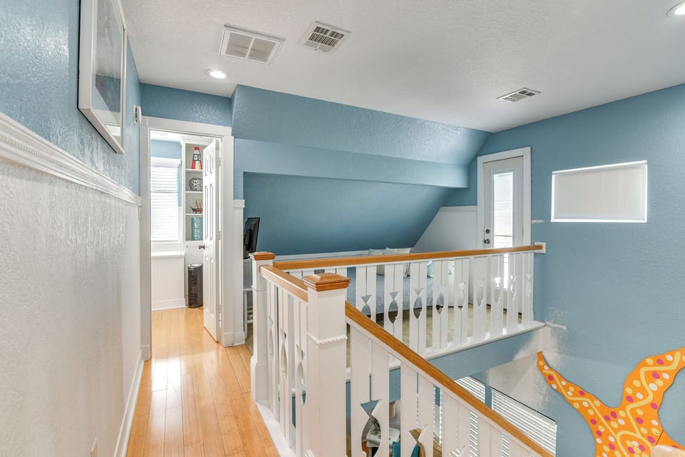 Loft | 2nd Floor | Full Bed