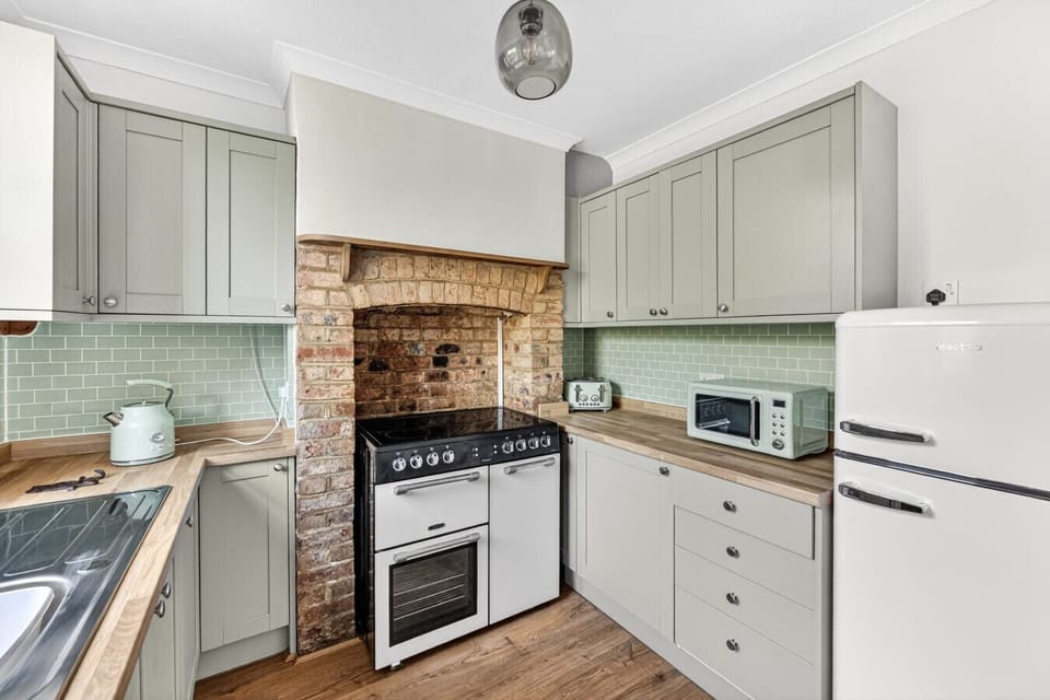Enjoy a newly fitted kitchen, fully equipped with everything you need to prepare a home-cooked meal.