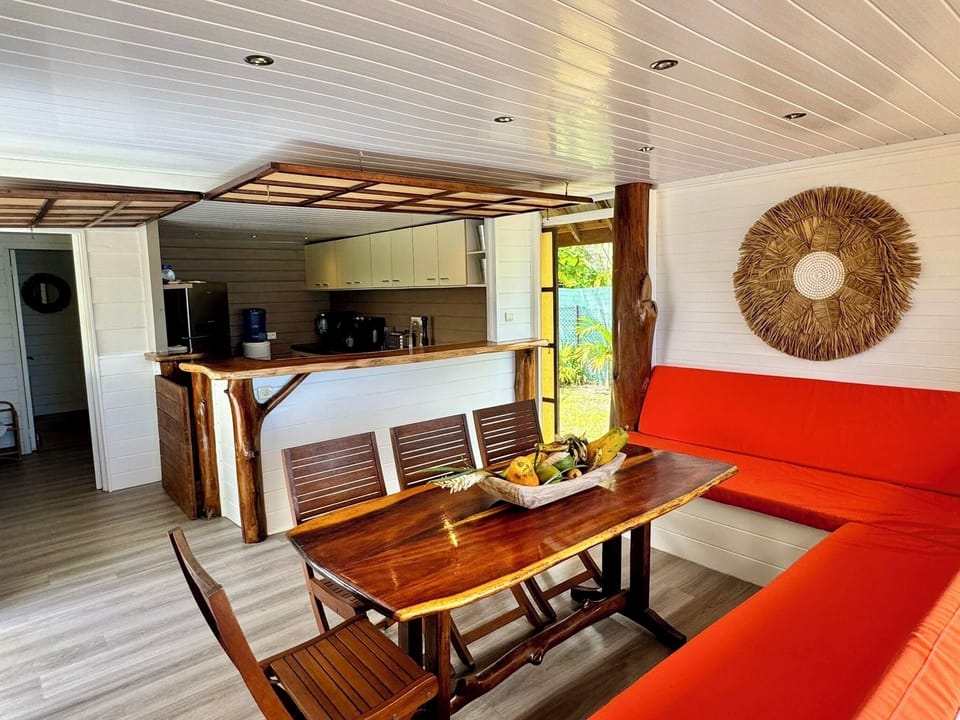 Dining with sea view Fare One Island Moorea Tahiti
