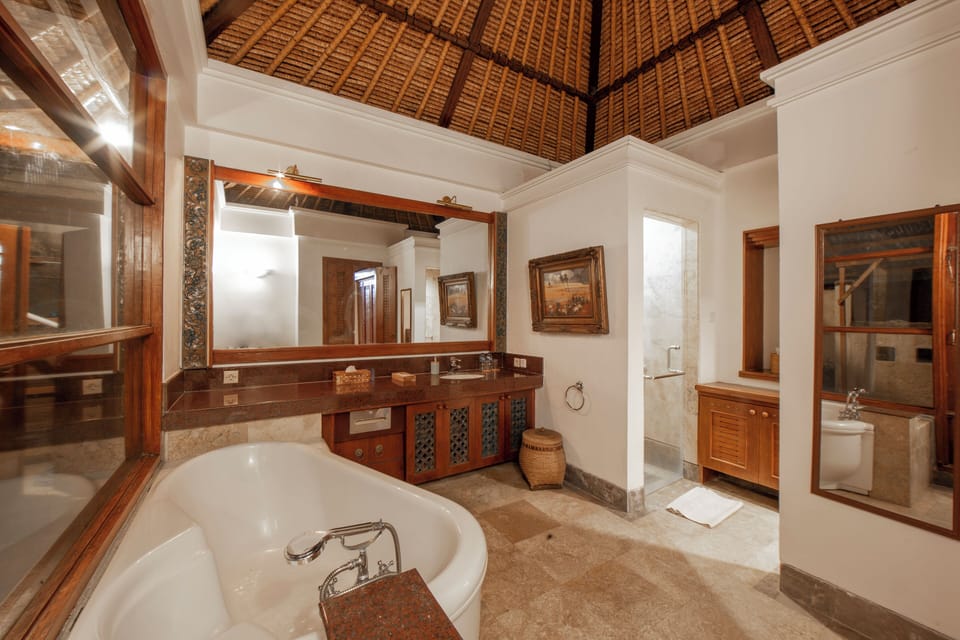 Premier Double Room, 1 Bedroom, Private Pool, Pool View | Bathroom | Shower, free toiletries, towels, soap