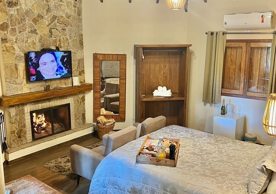 Deluxe Double Room, Balcony, Garden View | Soundproofing, free WiFi, bed sheets