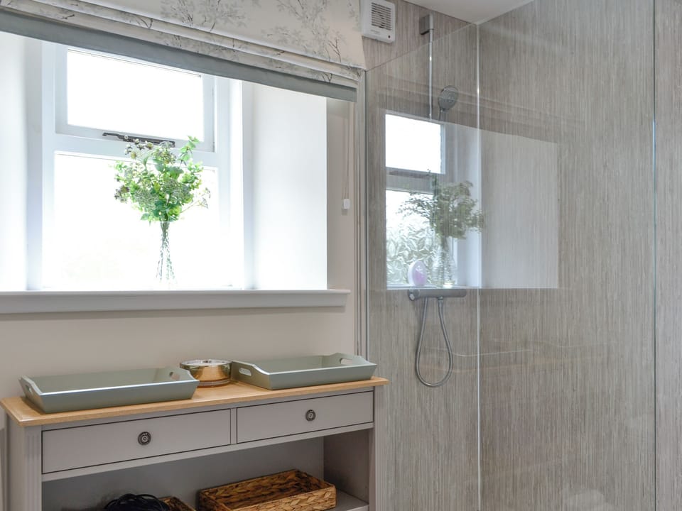 Shower room | Garden House, Arbroath