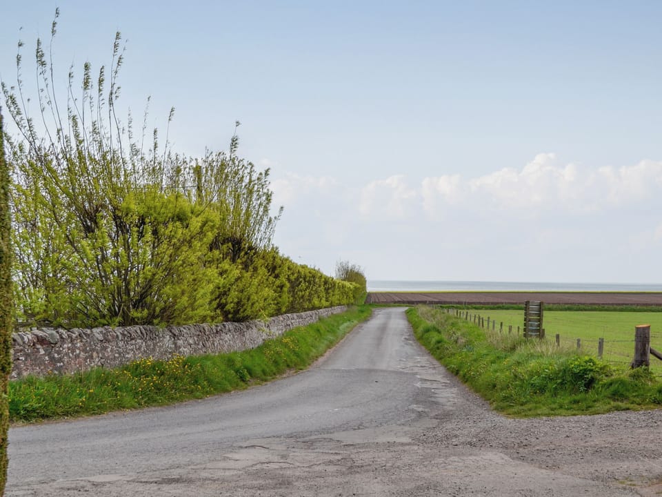 Outdoor area | Garden House, Arbroath