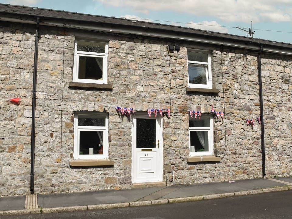 Exterior | Tawe Cottage, Ystradgynlais