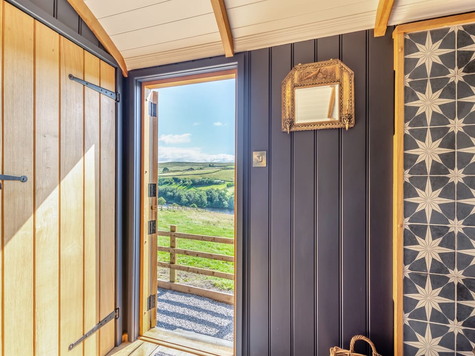 View | Flossy&rsquo;s View - Wuthering Huts, Oldfield, near Keighley