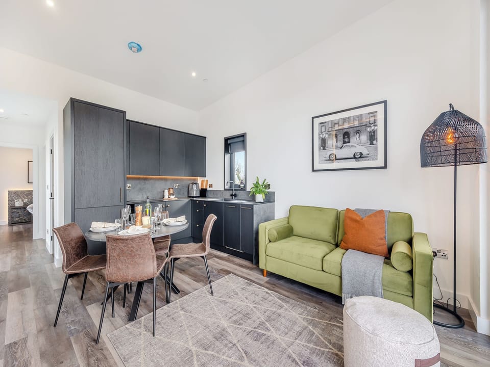 Open plan living space | Cybi Lodge 6 - Ty Llwyd, Llangefni